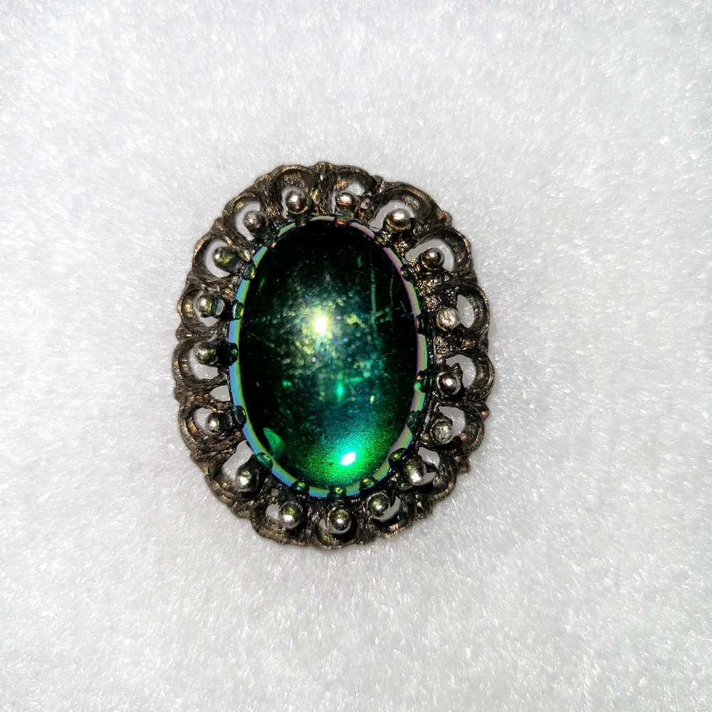 Vintage Mood Stone Cameo Pin Iridescent Cabochon Brooch Antique Bronze Setting